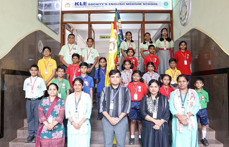 English Mindspark: A Spark of Learning and Achievement